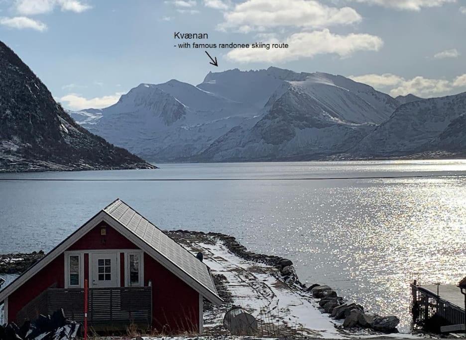 Leilighet I Rorbu Pa Kaldfarnes - Yttersia Senja Exterior photo